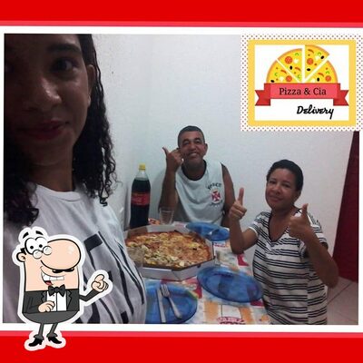 O interior do Pizza e Cia