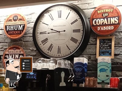 Le Narval présente un tableau affichant le menu