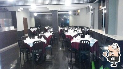 Dai un'occhiata agli interni di Ristorante FUJI