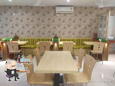 The interior of Zorba