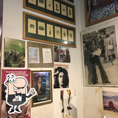 Siediti a un tavolo di Il Vinaietto