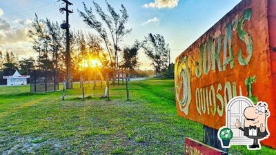 O exterior do Jura's - Quiosque e Camping