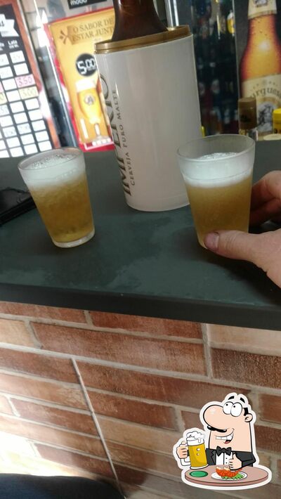 Peça um copo de cerveja leve ou escura