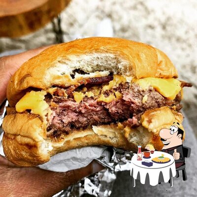 Experimente um hambúrguer no Burger In House