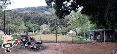 Você pode espairecer no na área externa do Pesque e Pague do Vavá