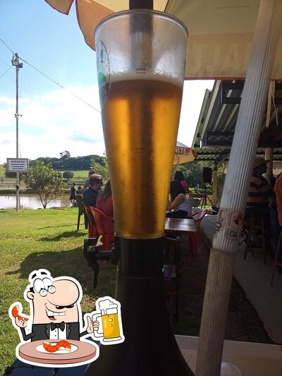 Você pode tomar um copo de cerveja leve ou escura