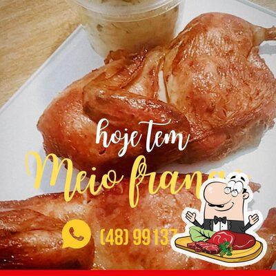 Escolha pratos de carne no Q'Tempero frango assado