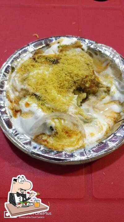 Food at Balaji Sweets
