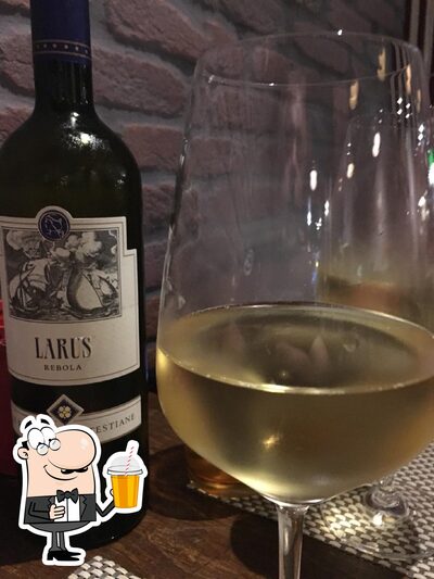 Puoi ordinare un drink dal menu