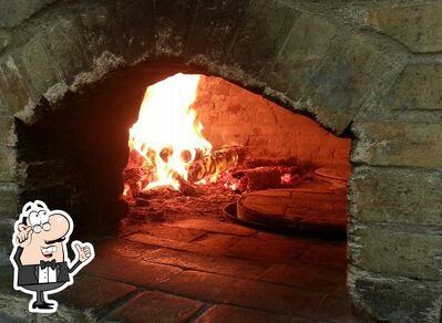 Veja imagens do interior do Pizzaria Sabor Local