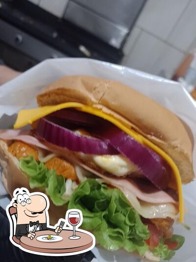 Comida em Vânia Lanches E Restaurante