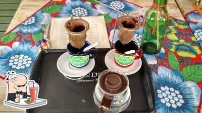 Descubra diversos drinques servidos no Café Capril