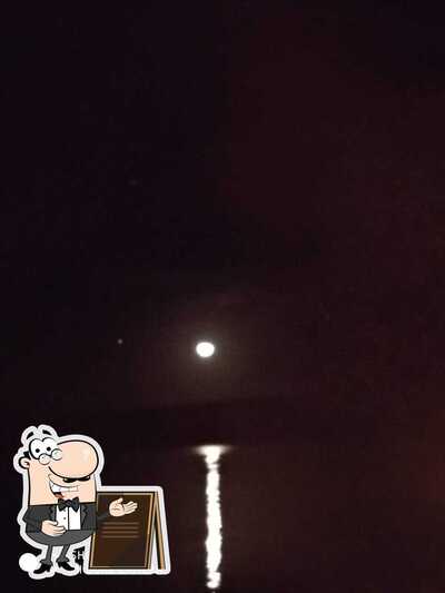 Veja imagens do exterior do Lagoa Manthaya