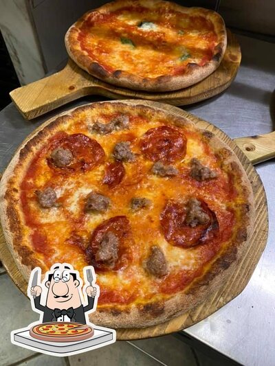 Ordina una pizza alla pizzeria Riopizza