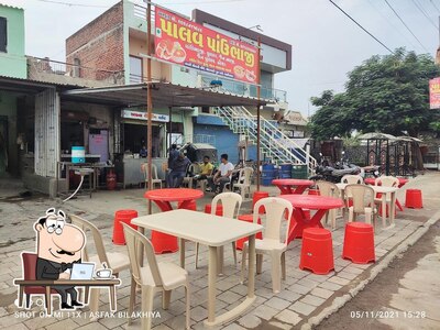 The interior of PALAV PAAV BHAJI, PULAAV, DOSA