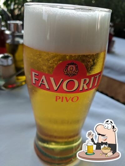 Ordina una birra con la cena