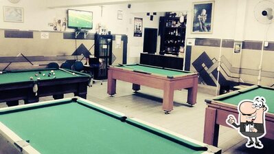 Veja imagens do interior do American Bar
