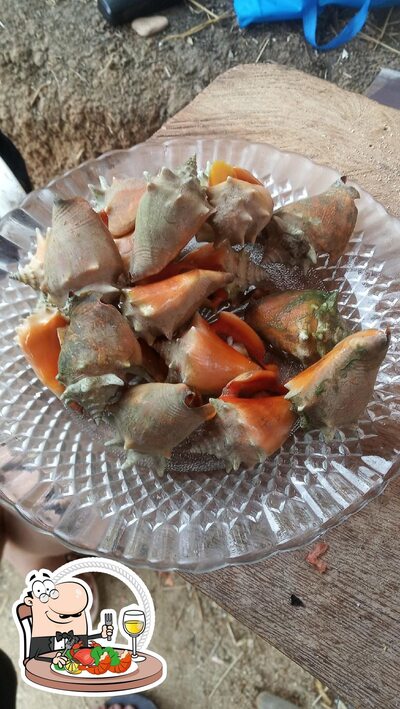 Bar do Léo provê uma variedade de pratos de frutos do mar
