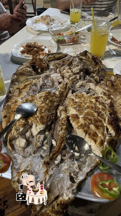 Comida em Restaurant Ariaco
