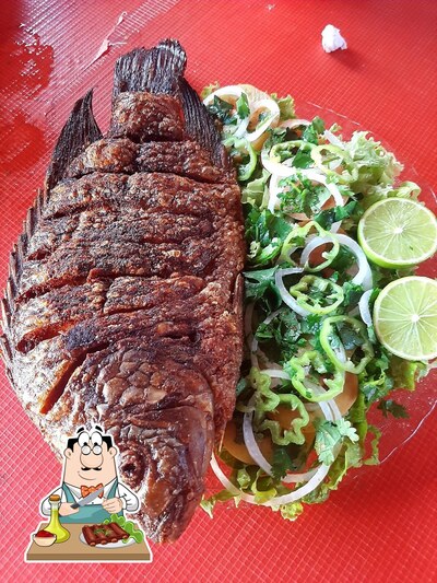 Refeições de carne são disponibilizados no Bar do Dell
