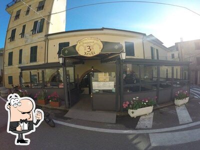 Camera 3 Archi foto