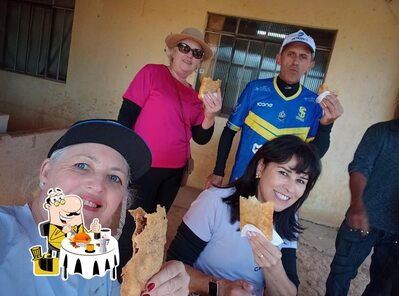 Comida em Base Apoio Morro da Bandeira