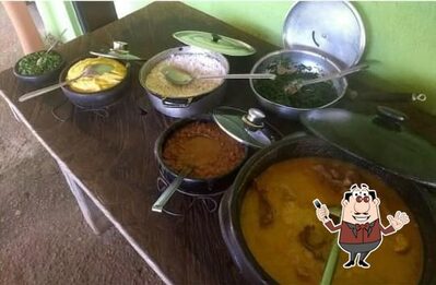 Comida em Lama bar