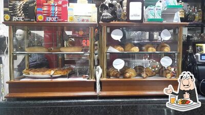 Platti al Bar Vittoria