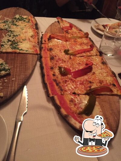 A Seven Srl, puoi provare una bella pizza