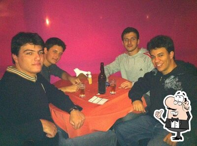 Veja imagens do interior do Pizzagrill