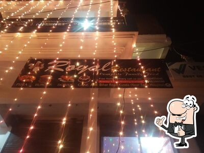 Royal restaurant photo