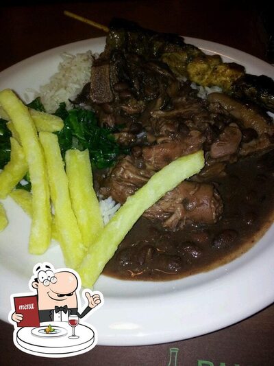 Platos en Panevino Grill