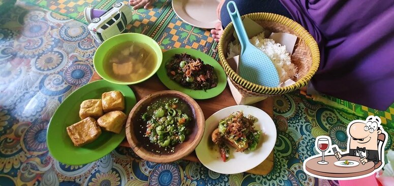 Rumah Makan Belut Karang Tanjung restaurant, Pandeglang - Restaurant