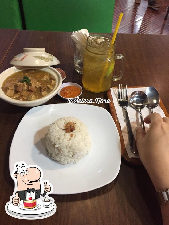 Menu at Tong Tji Tea House, Sun City Mall Madiun cafe, Madiun, 9GGP+W9R