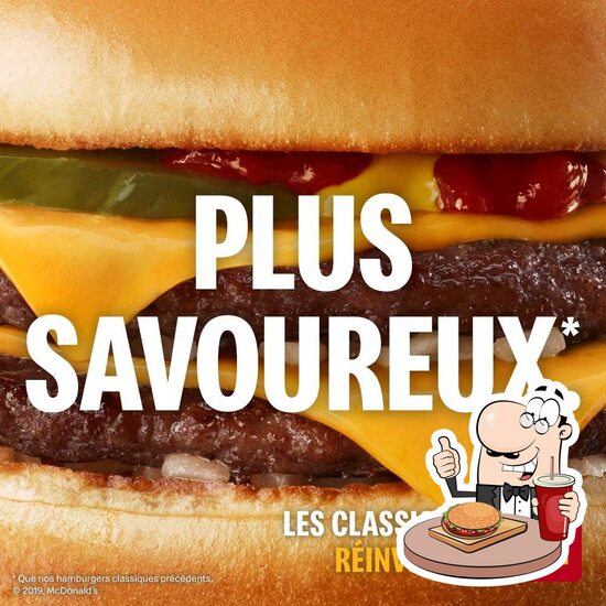Menu at McDonald's fast food, Québec City, Rue SaintJean