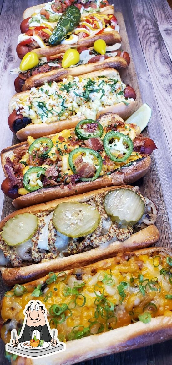 Woofers Hot Dogs in Long Beach Restaurant menu and reviews