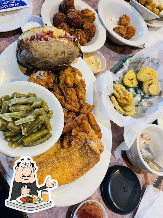 Menu at Willow Pond Catfish Restaurant, Eddyville