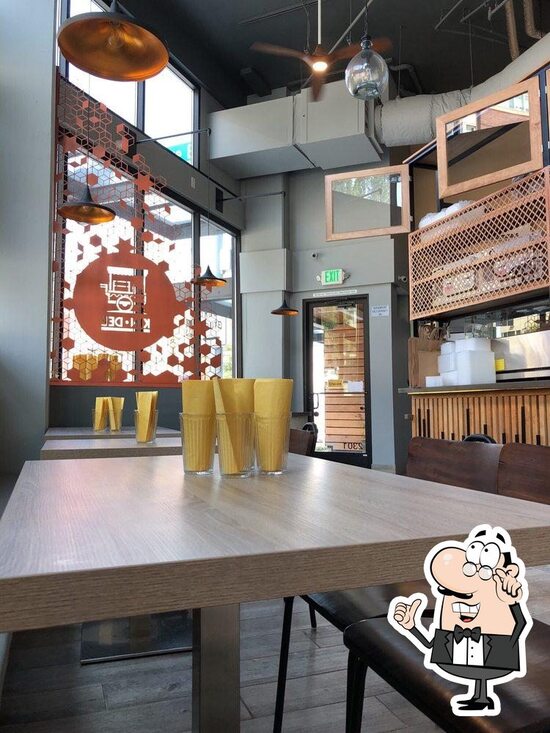 Kin Dee, Seattle - Restaurant menu, prices and reviews