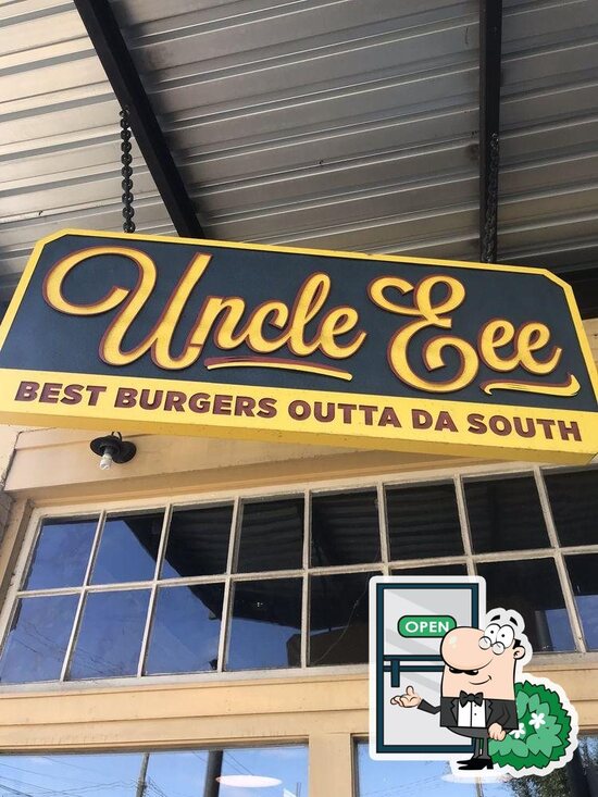Menu at Uncle Eee's restaurant,