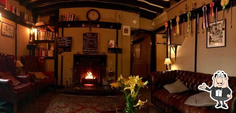 The Crag Inn Water Bar and Crag Spring water., Macclesfield ...