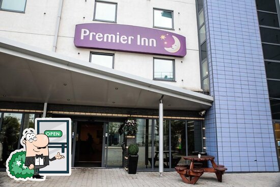 Premier Inn London Docklands (Excel) hotel, London - Restaurant menu ...
