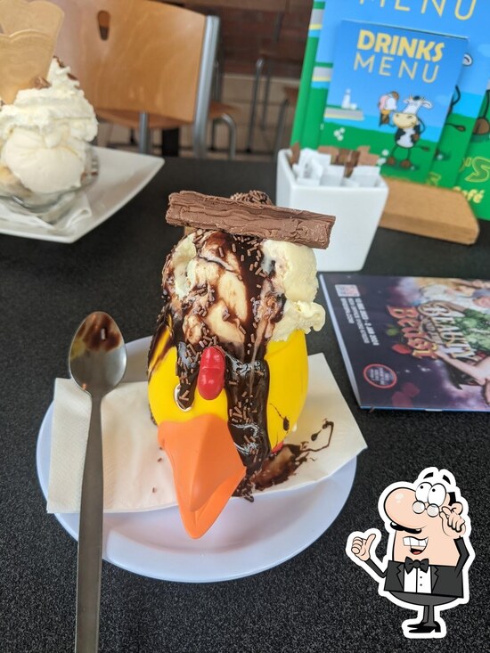 Mr Moo's Ice Cream Parlour, Skipsea - Restaurant menu, prices and reviews