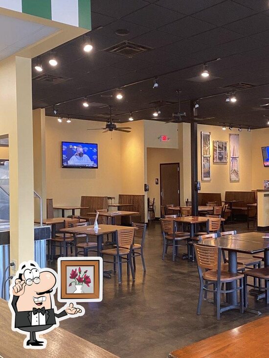 Hometown Pizza, 12607 Taylorsville Rd Ste 102 in Louisville