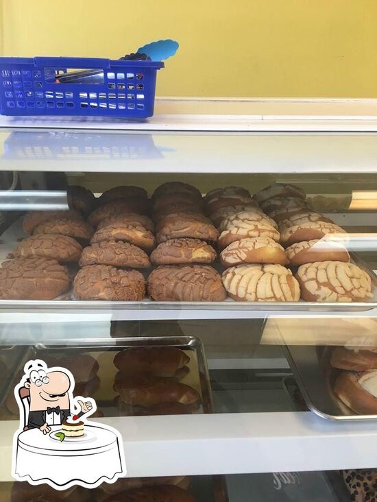 Menu at Escalona's bakery, Maywood
