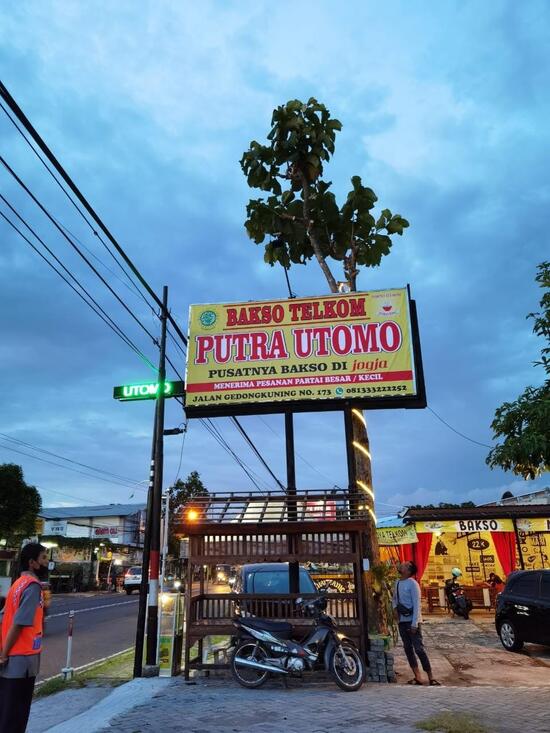 Menu At Bakso Telkom Utomo Restaurant Bantul