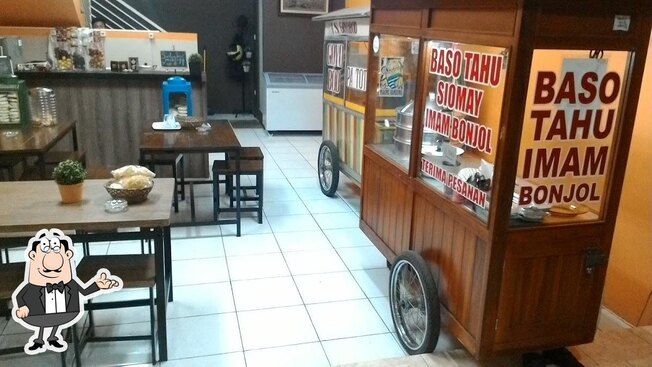 Menu at Baso Tahu Siomay Imam Bonjol restaurant, Bandung, Jl. Parakan