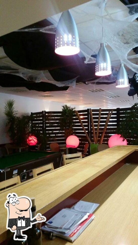 Menu at Les Korrigans restaurant, Camors