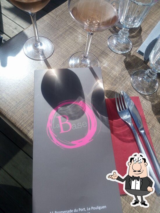 Menu at La Base restaurant, Le Pouliguen