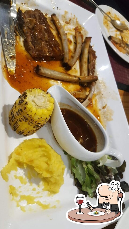 Grills House Kanchanaburi restaurant, Kanchanaburi, 168 หมู่.8 แยก แก่ง