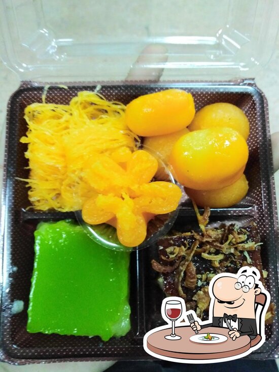 Menu at โอ๋ขนมไทย restaurant, Kalasin